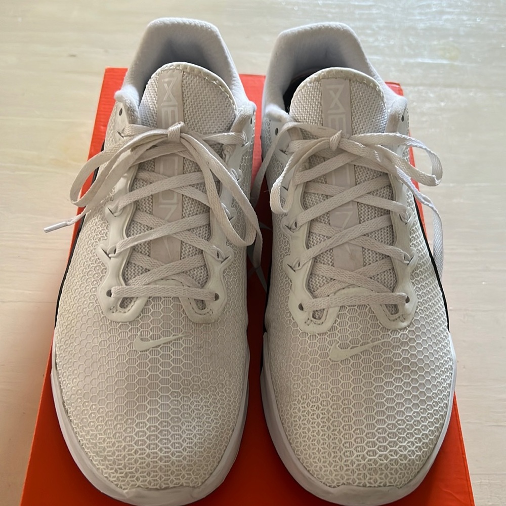 NIKE Metcon 5
